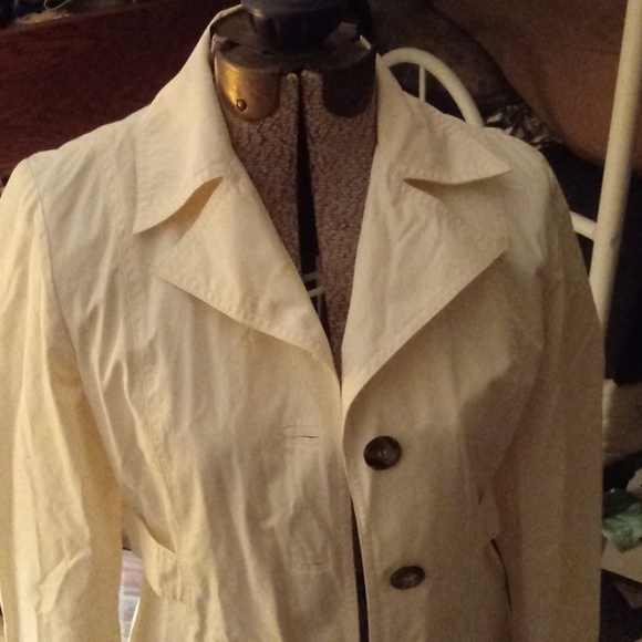 Michael Michael Kors Cream Trench Coat - Picture 1 of 4